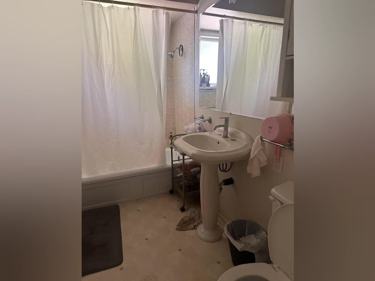7851 Bennett Road, Richmond, BC, V6Y 1N3 - 11