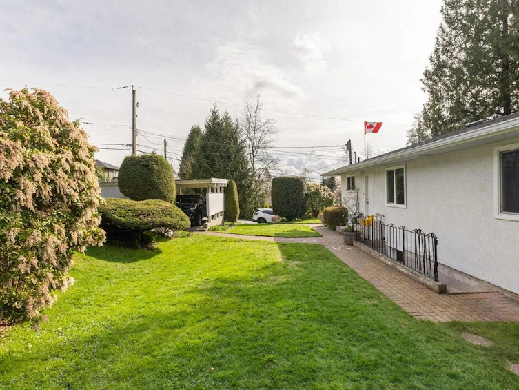 3820 Calder Avenue, North Vancouver, BC, V7N 3S3 - 31
