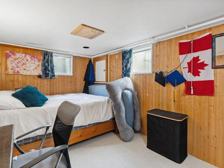3820 Calder Avenue, North Vancouver, BC, V7N 3S3 - 25
