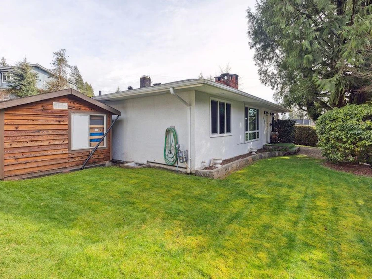 3820 Calder Avenue, North Vancouver, BC, V7N 3S3 - 29