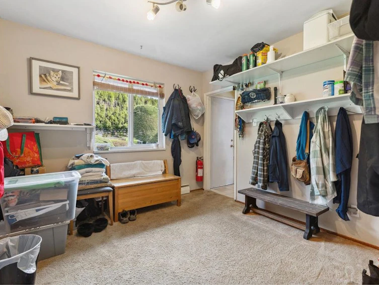 3820 Calder Avenue, North Vancouver, BC, V7N 3S3 - 9
