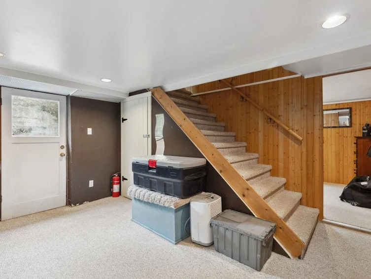 3820 Calder Avenue, North Vancouver, BC, V7N 3S3 - 22