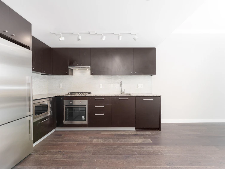706-6180 Cooney Road, Richmond, BC, V6Y 0H2 - 3