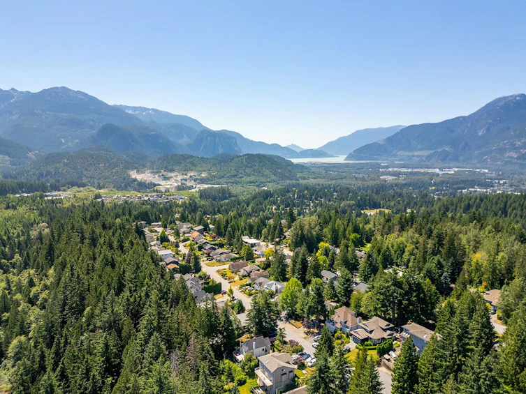 1039 Tobermory Way, Squamish, BC, V0N 3G0 - 34