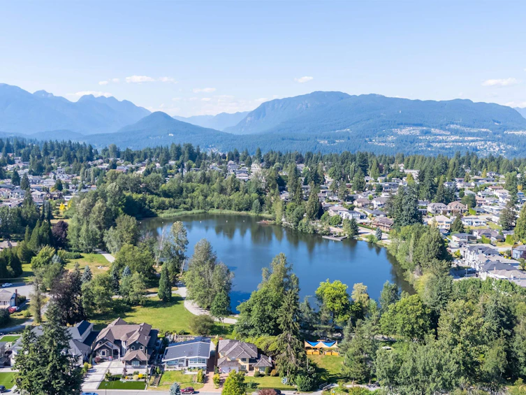 667 Lakeshore Drive, Coquitlam, BC, V3J 5E5 - 2