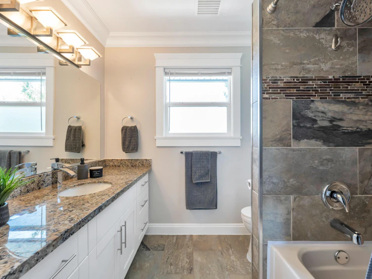 22111 46 Avenue, Langley, BC, V2Z 1A4 - 26