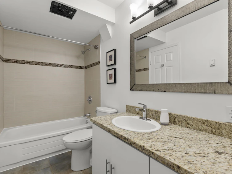 1858 W 10th Avenue, Vancouver, BC, V6J 2A7 - 21