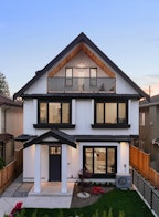 2 1259 Renfrew Street