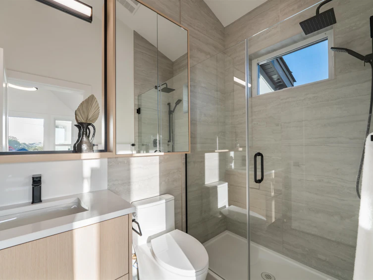 2-1259 Renfrew Street, Vancouver, BC, V5K 4C2 - 17