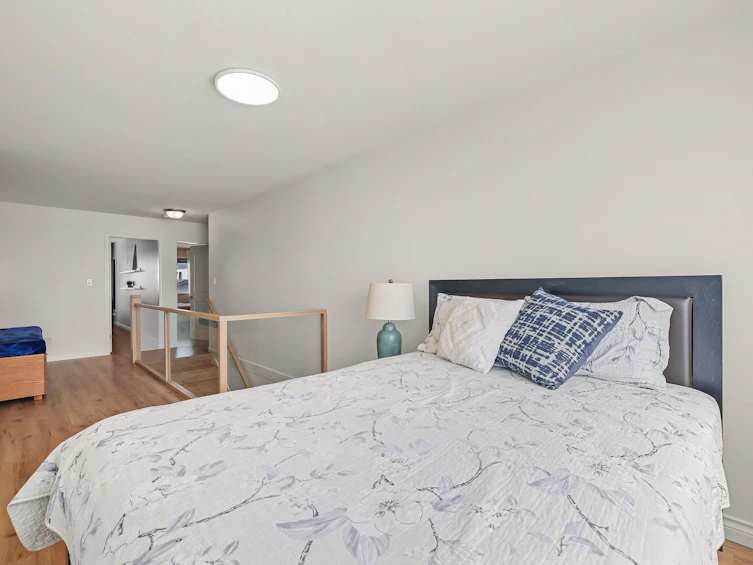 18629 56b Avenue, Surrey, BC, V3S 7N2 - 16