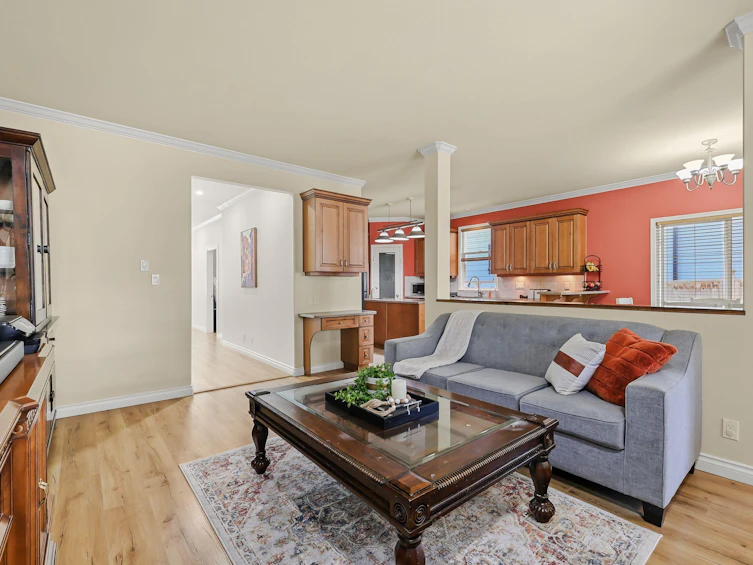 18629 56b Avenue, Surrey, BC, V3S 7N2 - 5