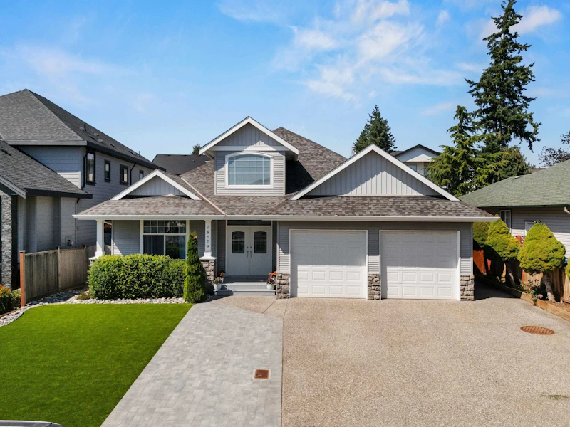 18629 56b Avenue, Surrey BC V3S 7N2