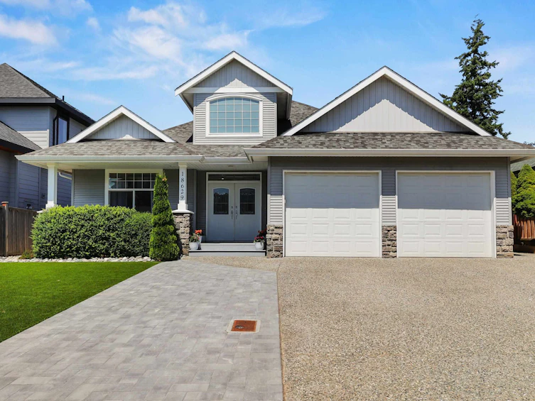 18629 56b Avenue, Surrey, BC, V3S 7N2 - 33