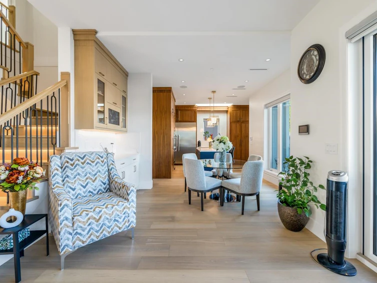 7662 French Street, Vancouver, BC, V6P 4V6 - 4