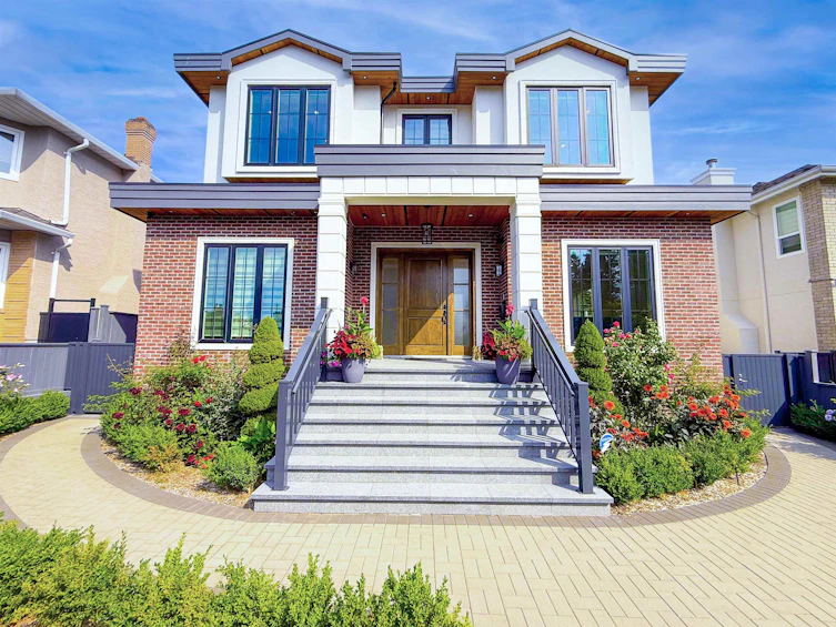 7662 French Street, Vancouver, BC, V6P 4V6