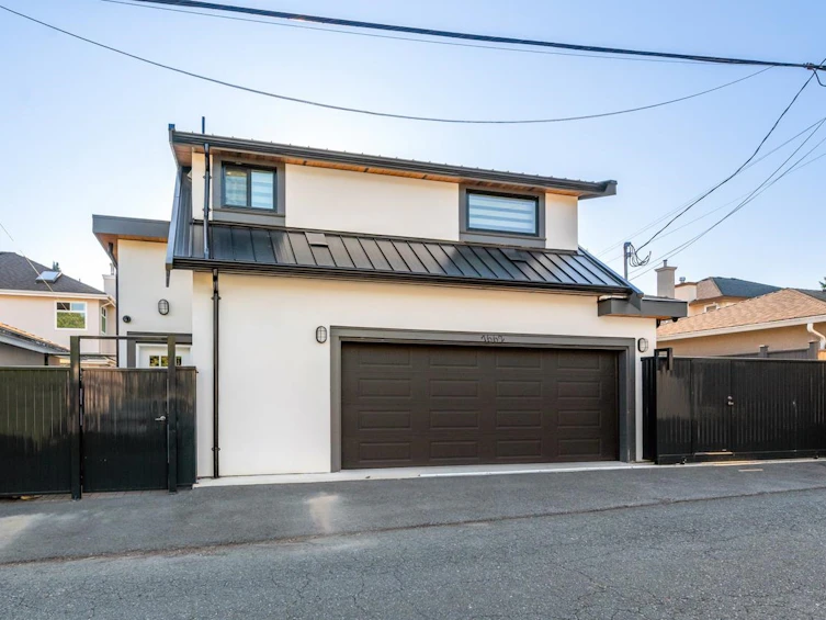 7662 French Street, Vancouver, BC, V6P 4V6 - 8