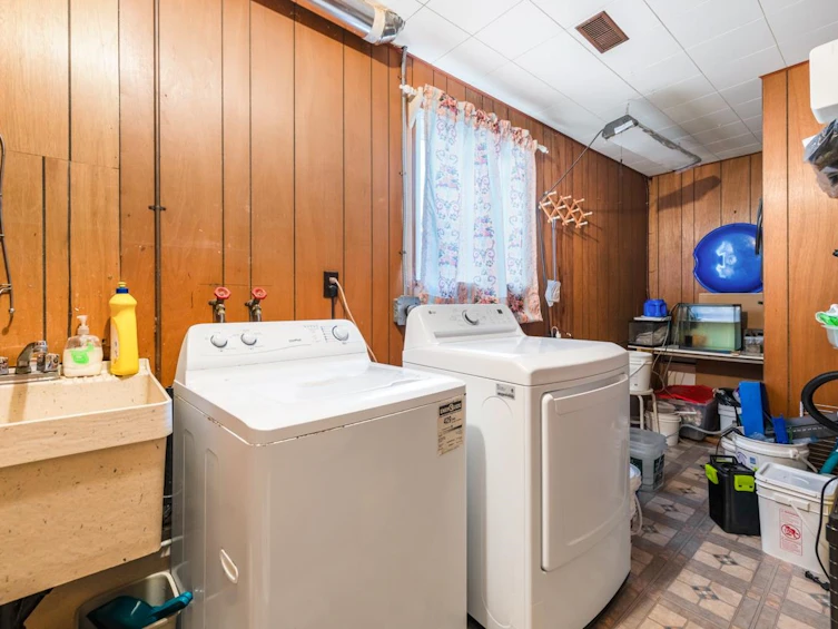 6205 Kirkland Street, Vancouver, BC, V5S 3P8 - 13