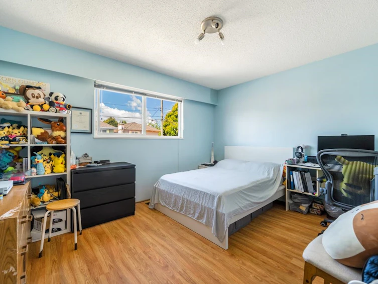 6205 Kirkland Street, Vancouver, BC, V5S 3P8 - 8