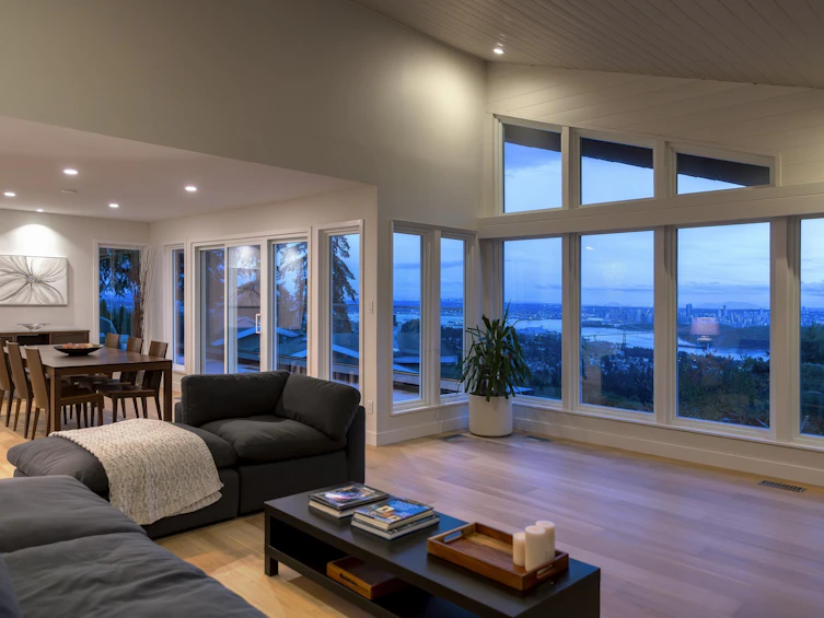 1361 Camridge Road, West Vancouver, BC, V7S 2M7 - 15