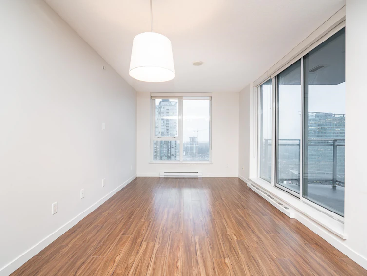2709-13325 102a Avenue, Surrey, BC, V3T 0J5 - 10
