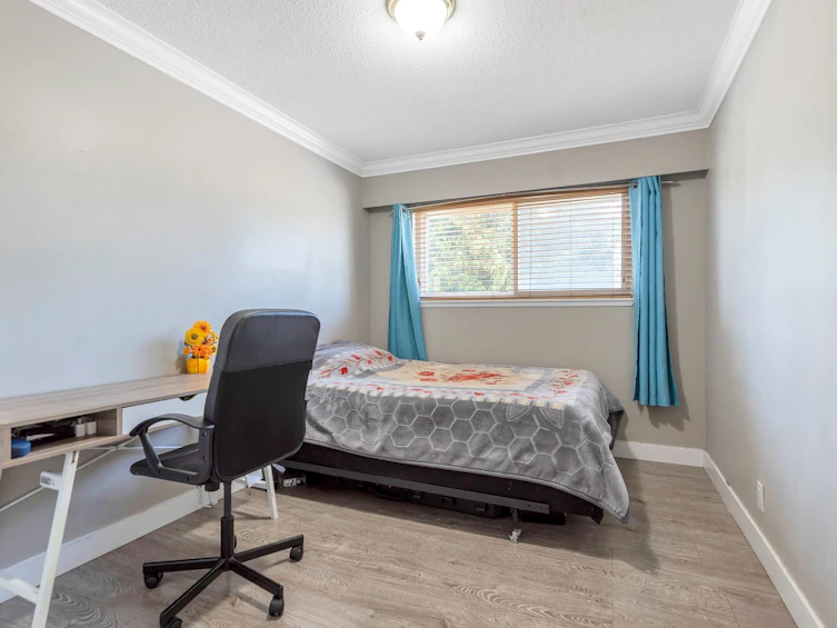 11415 87 Avenue, Delta, BC, V4C 2Z6 - 18