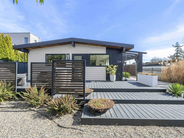 234 67 Street, Delta, BC, V4L 1M1
