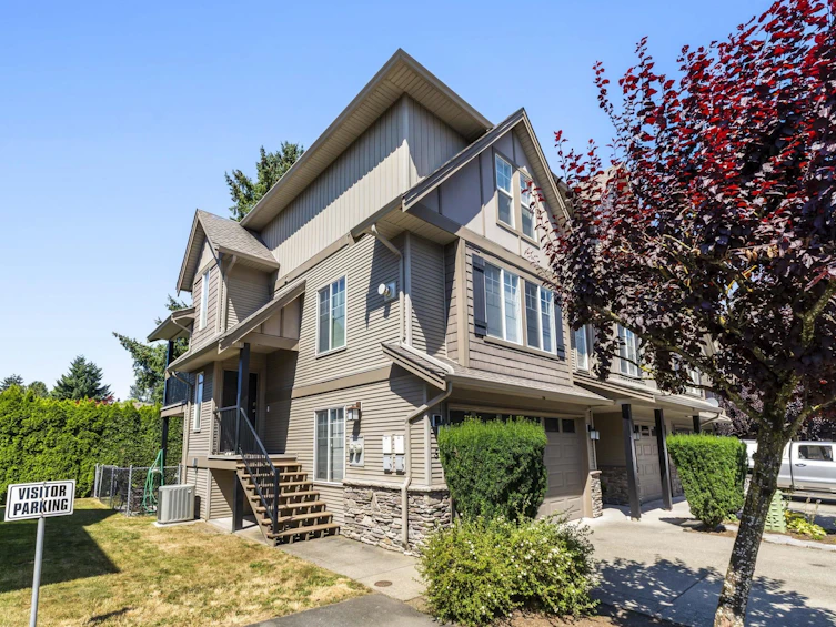 5-46321 Cessna Drive, Chilliwack, BC, V2P 1A7 - 2