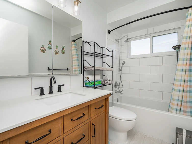 1028 Delestre Avenue, Coquitlam, BC, V3K 2G8 - 26
