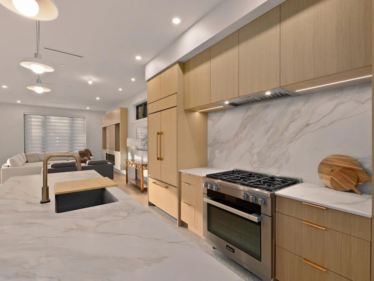 6408 Vine Street, Vancouver, BC, V6M 4B1 - 13