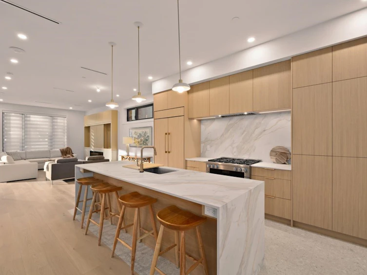 6408 Vine Street, Vancouver, BC, V6M 4B1 - 12