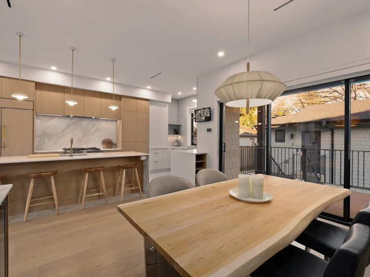 6408 Vine Street, Vancouver, BC, V6M 4B1 - 16