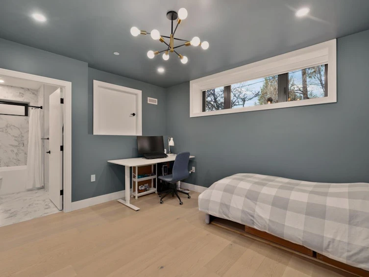 6408 Vine Street, Vancouver, BC, V6M 4B1 - 31