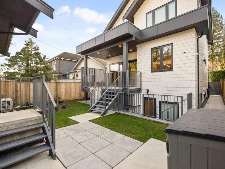 6408 Vine Street, Vancouver, BC, V6M 4B1 - 36