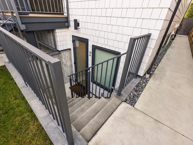 6408 Vine Street, Vancouver, BC, V6M 4B1 - 38