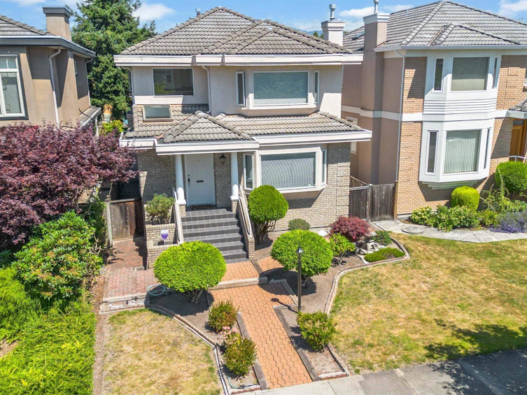 2755 W 20th Avenue, Vancouver, BC, V6L 1H1 - 3