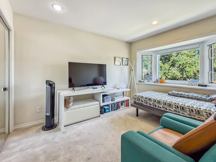 2755 W 20th Avenue, Vancouver, BC, V6L 1H1 - 27