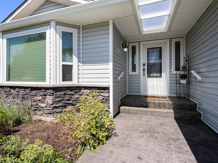 6976 Coach Lamp Drive, Chilliwack, BC, V2R 2Y7 - 7