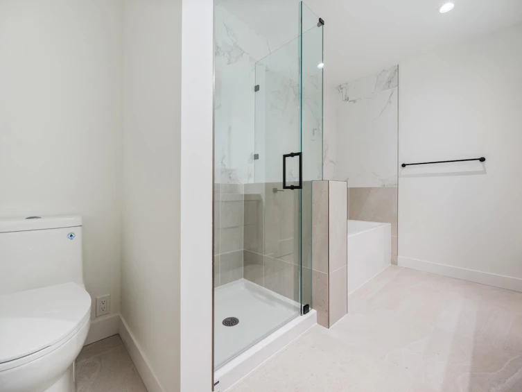 103-3421 Queenston Avenue, Coquitlam, BC, V3E 0V9 - 17
