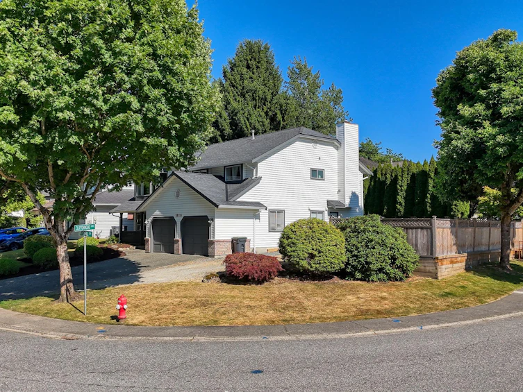 18116 Claytonhill Drive, Surrey, BC, V3S 7N6 - 38