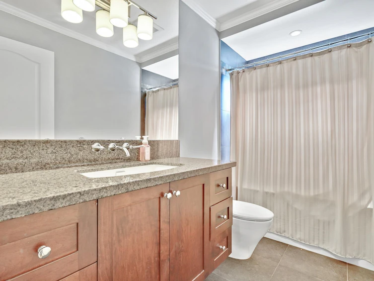 18116 Claytonhill Drive, Surrey, BC, V3S 7N6 - 22