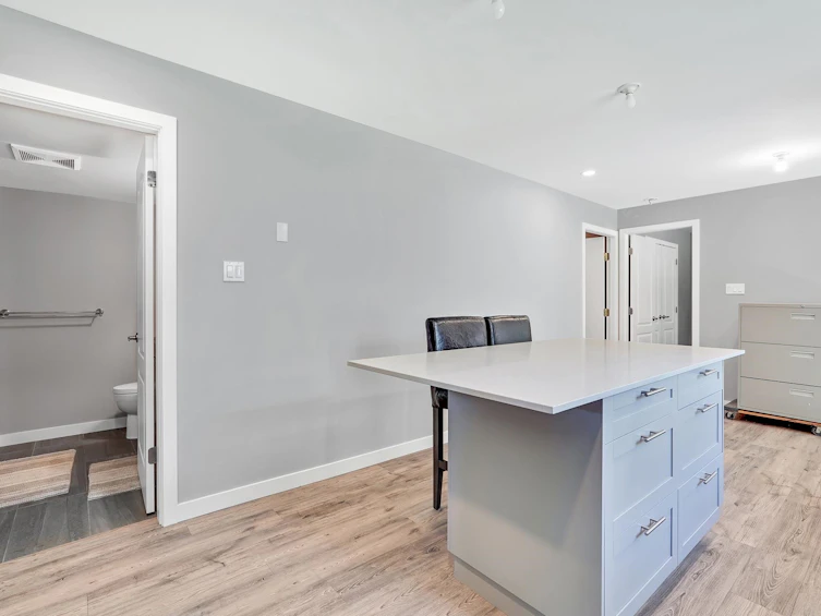 18116 Claytonhill Drive, Surrey, BC, V3S 7N6 - 28