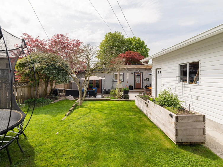 1932 Jones Avenue, North Vancouver, BC, V7M 2W5 - 37