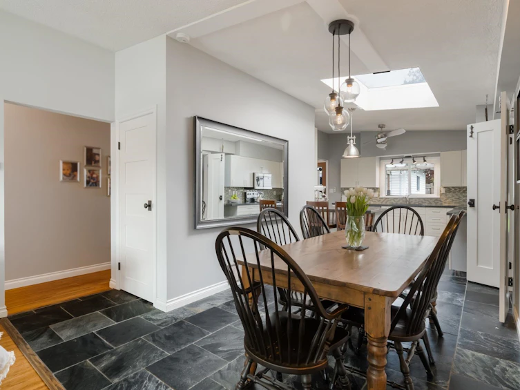 1932 Jones Avenue, North Vancouver, BC, V7M 2W5 - 12