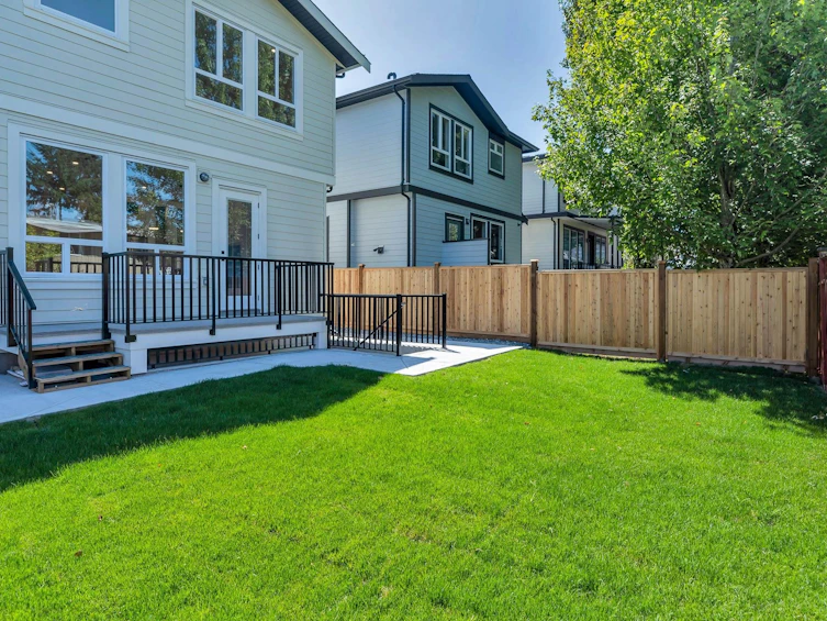 11733 85a Avenue, Delta, BC, V4C 2V7 - 33