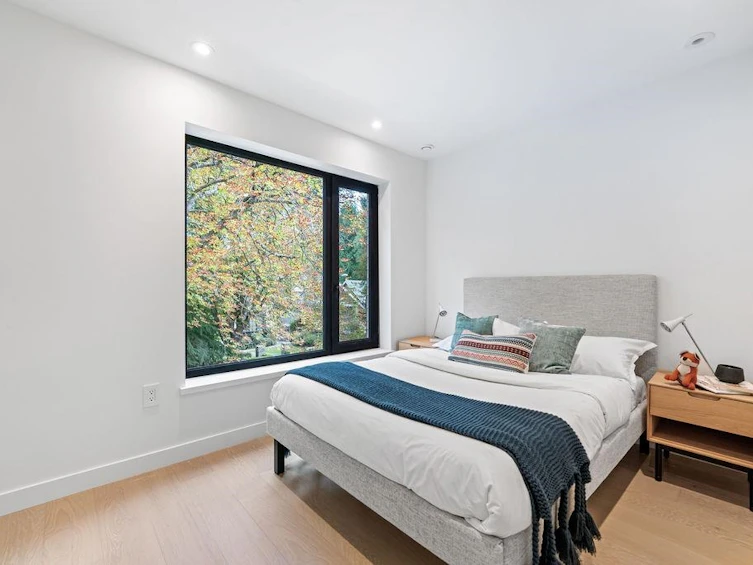 1-2936 W 12 Avenue, Vancouver, BC, V6K 2R3 - 17
