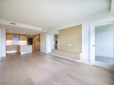 305-3639 W 16th Avenue - 3