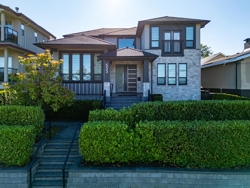 533 Amess Street, New Westminster BC V3L 4A8