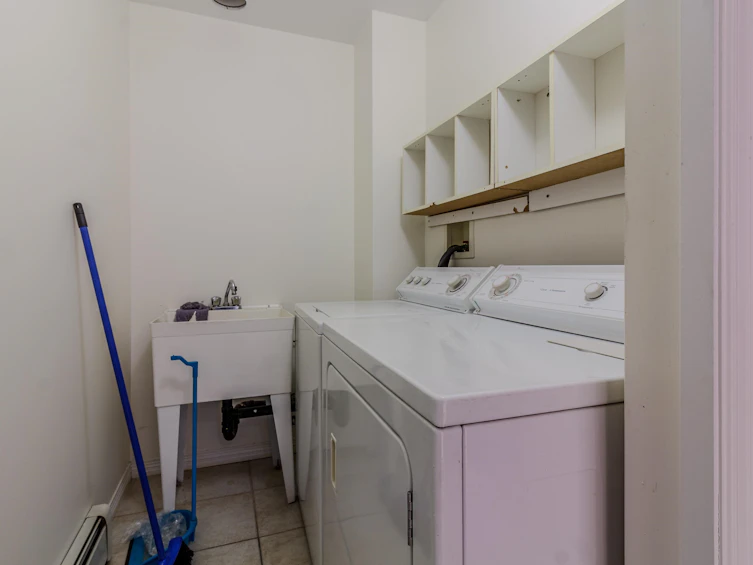 12773 67 Avenue, Surrey, BC, V3W 1G5 - 6