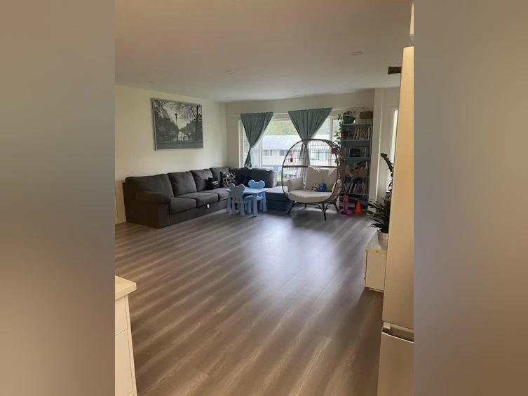 14920 Kew Drive, Surrey, BC, V3R 4Y2 - 18