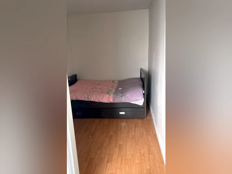 14920 Kew Drive, Surrey, BC, V3R 4Y2 - 10
